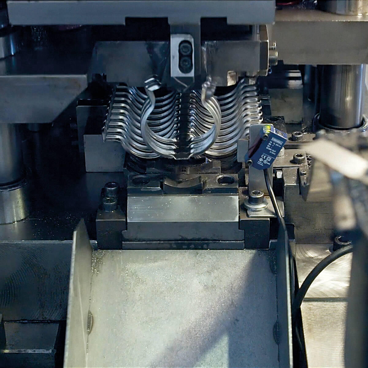 Shearing and cold stamping of metals 02